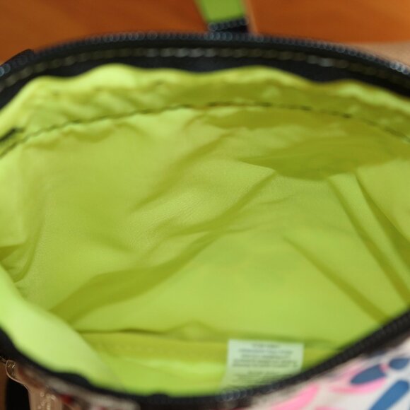 Lesportsac 3-Zip Crossbody w/Adjustable Strap - Picture 6 of 6